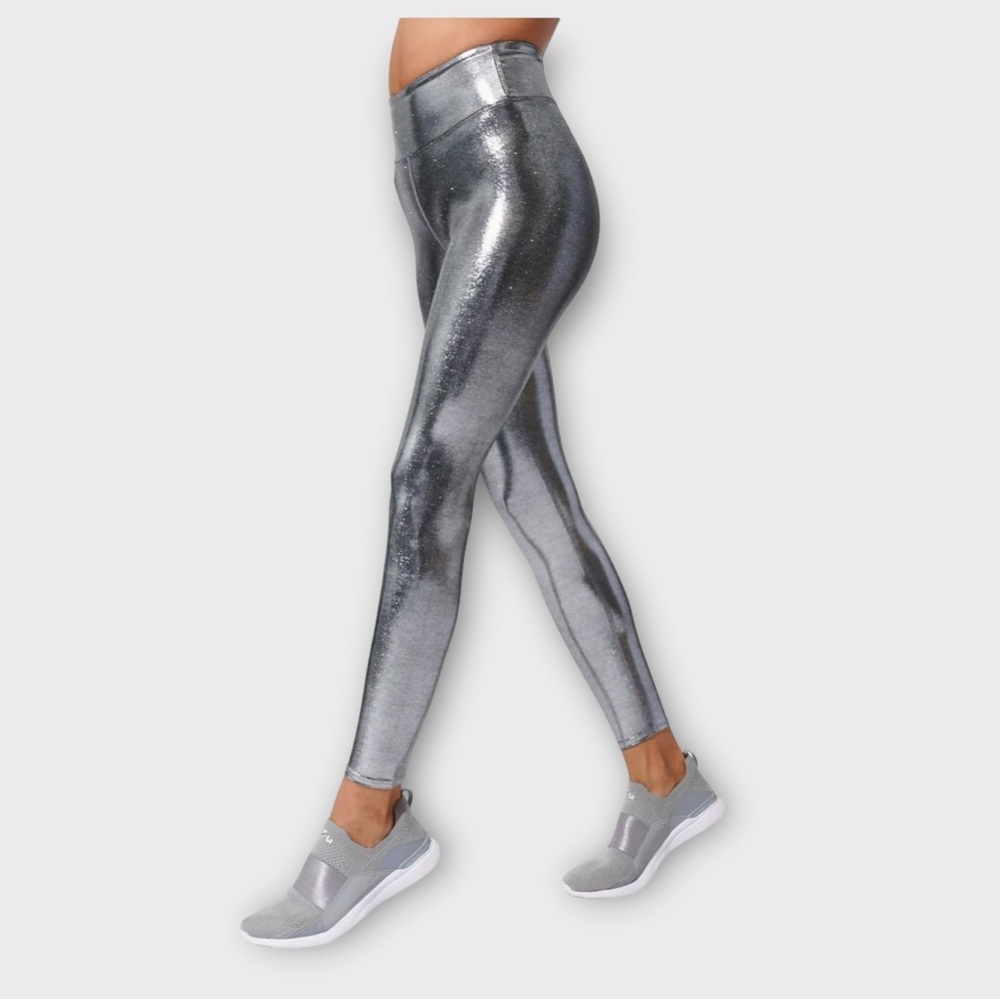 Heroine Sport Metallic Silver Leggings